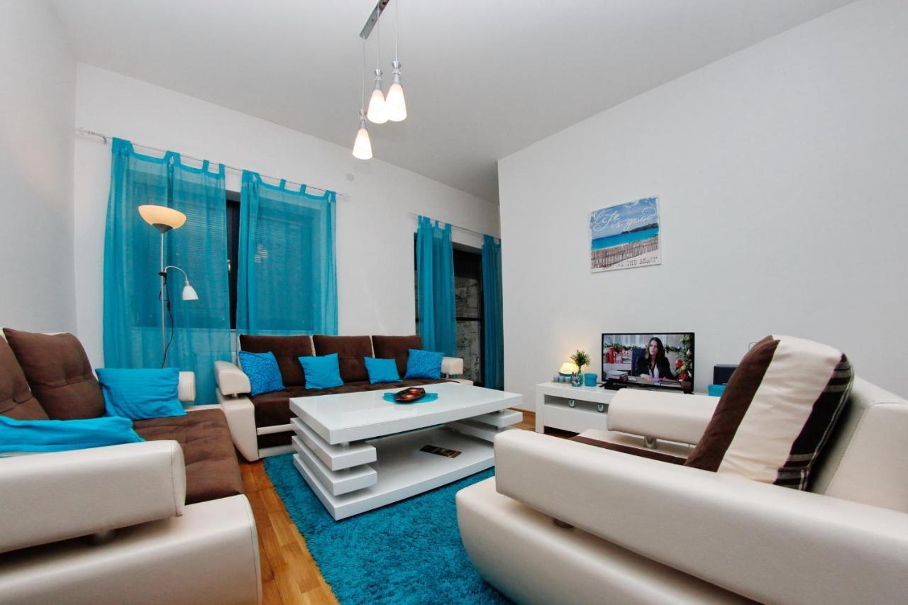 Appartamento Apartman Centar- Free Parking Sarajevo Esterno foto